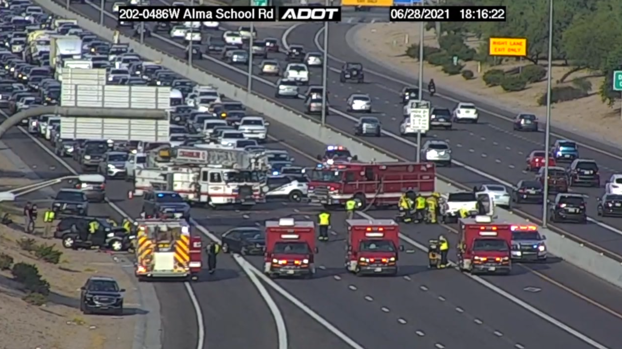 2 dead in crash involving wrongway driver on L202 Santan